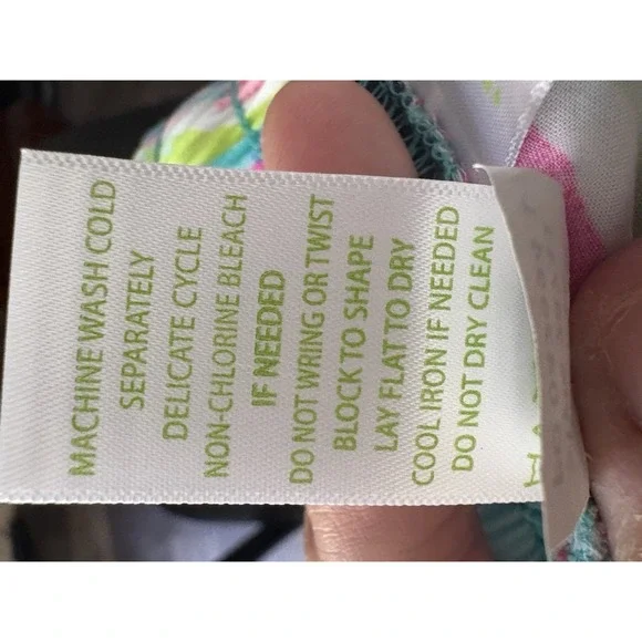 Lilly Pulitzer Shorts Womens Size Small Blue Pink Katie High‎ Tide Flowy Elastic - Picture 6 of 6